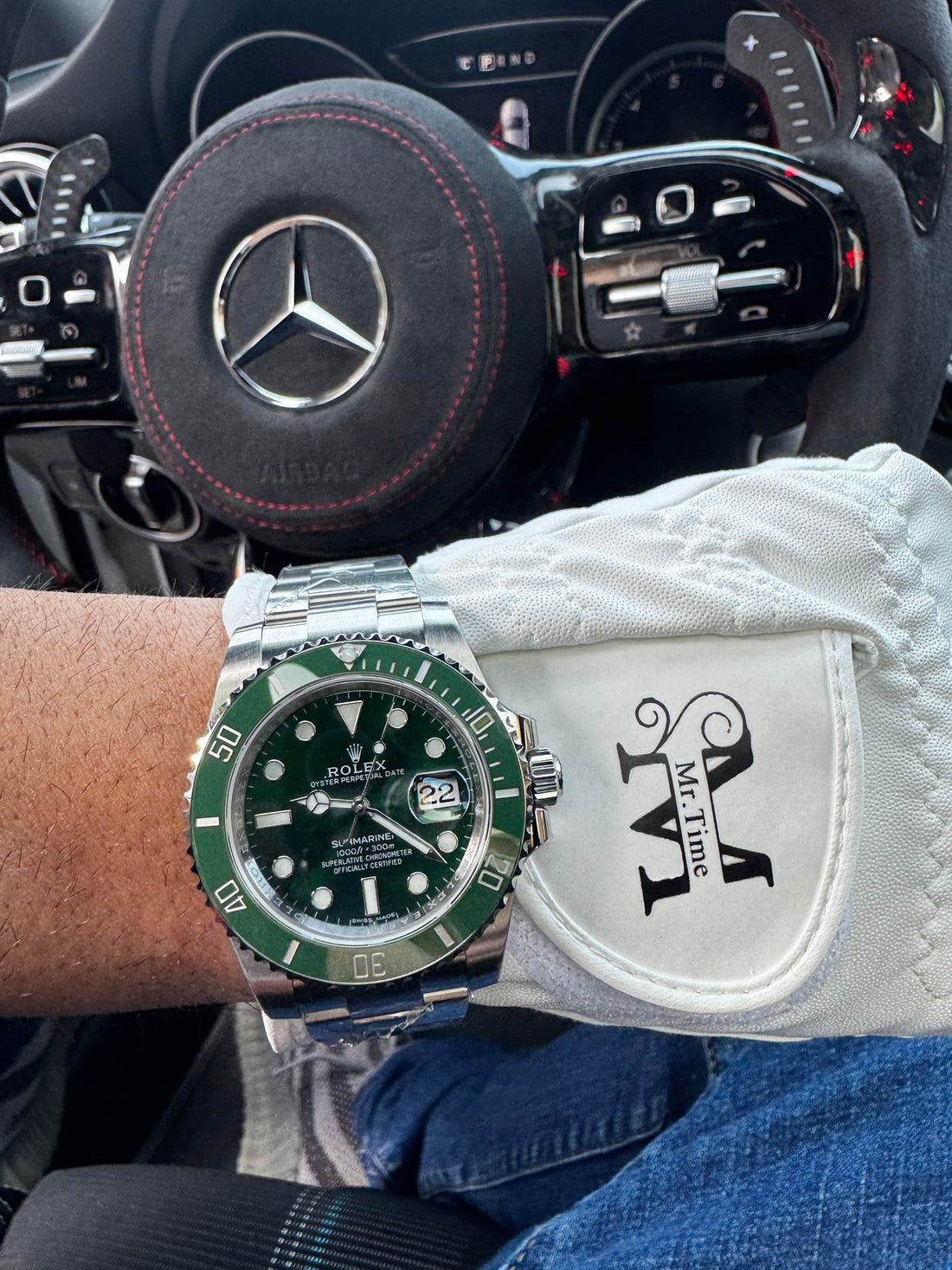 Rolex Submariner Hulk green dial luxury watch close up