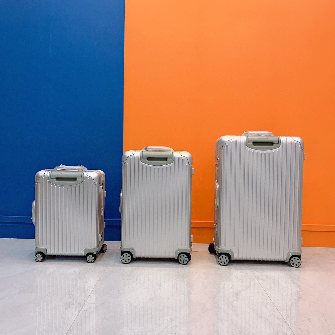 Rimova Travel Bag