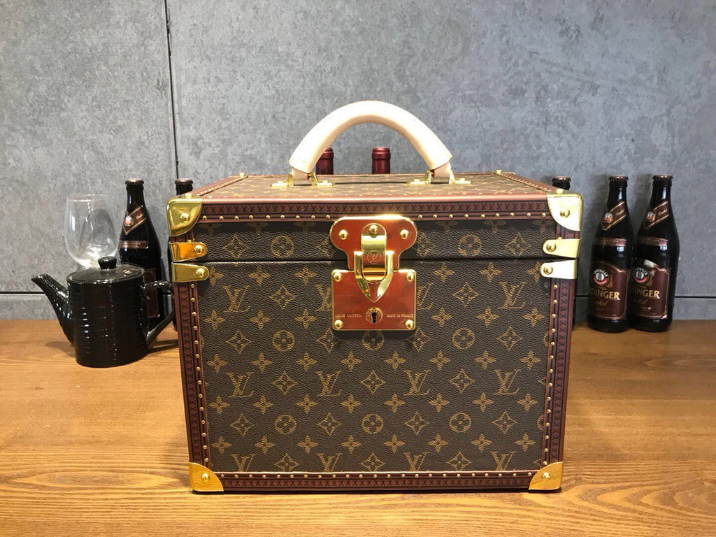 Louis Vuitton Box - Case