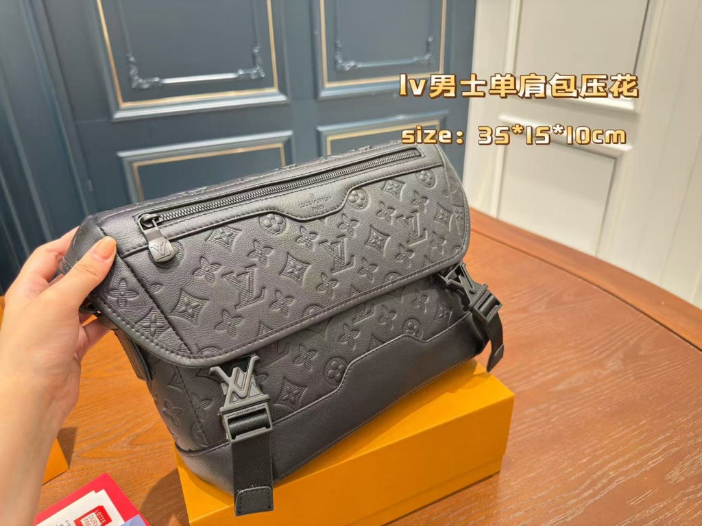 Louis Vuitton Mens Bag