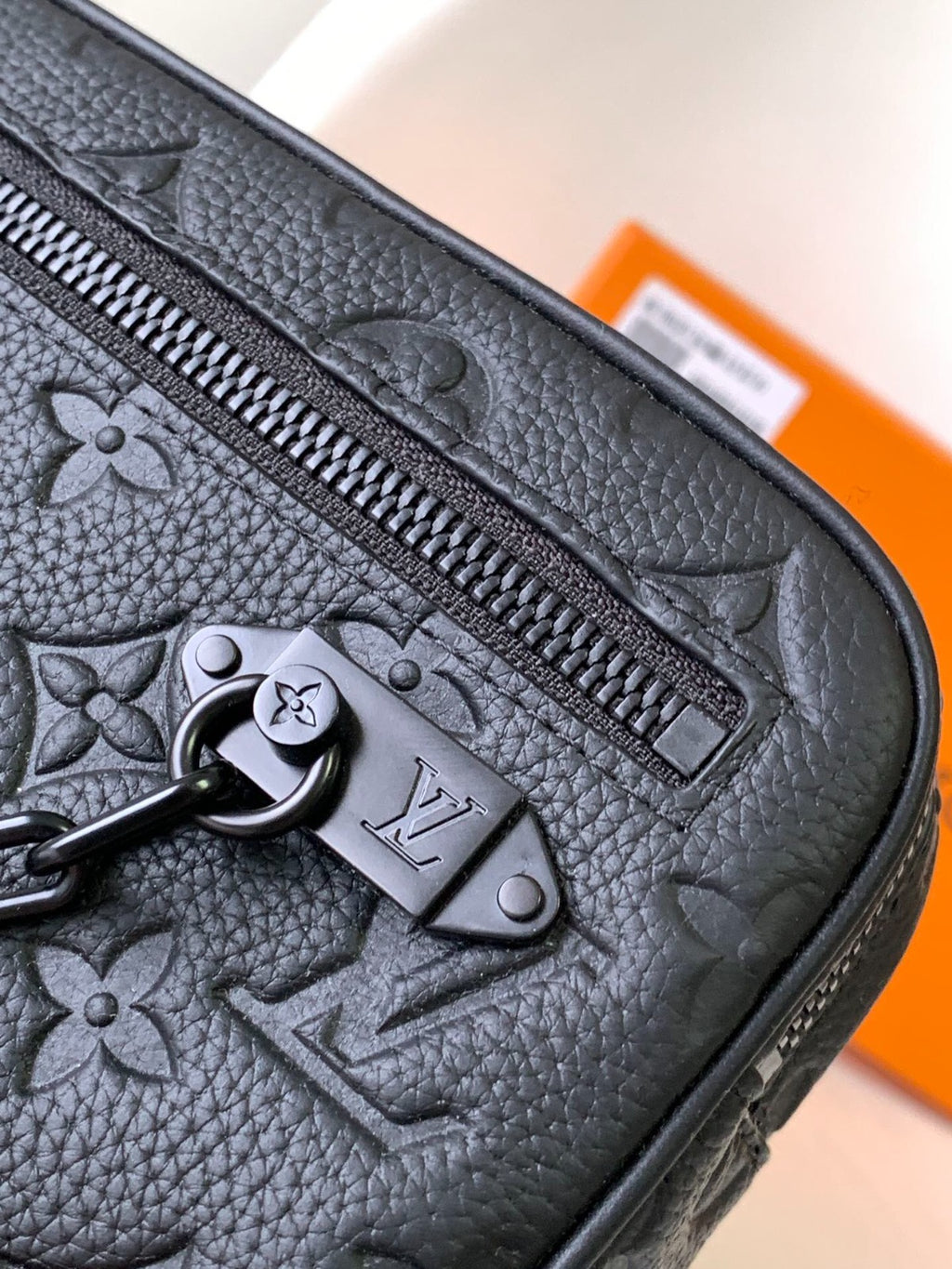 Louis Vuitton Mens Bag