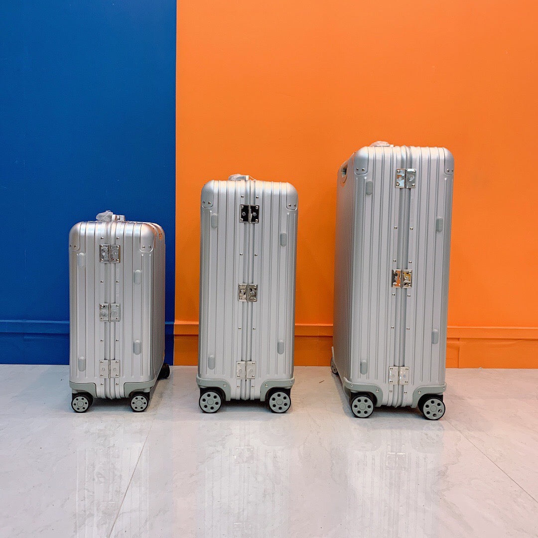Rimova Travel Bag
