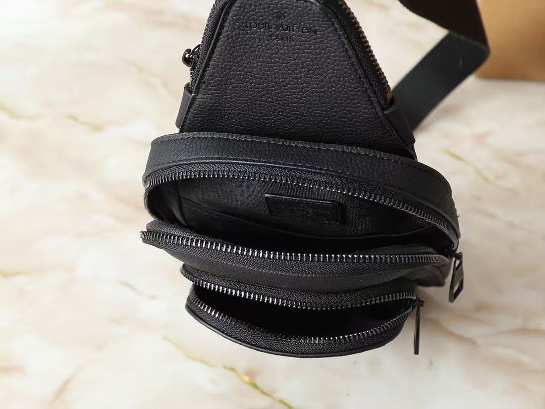 Louis Vuitton Mens Bag