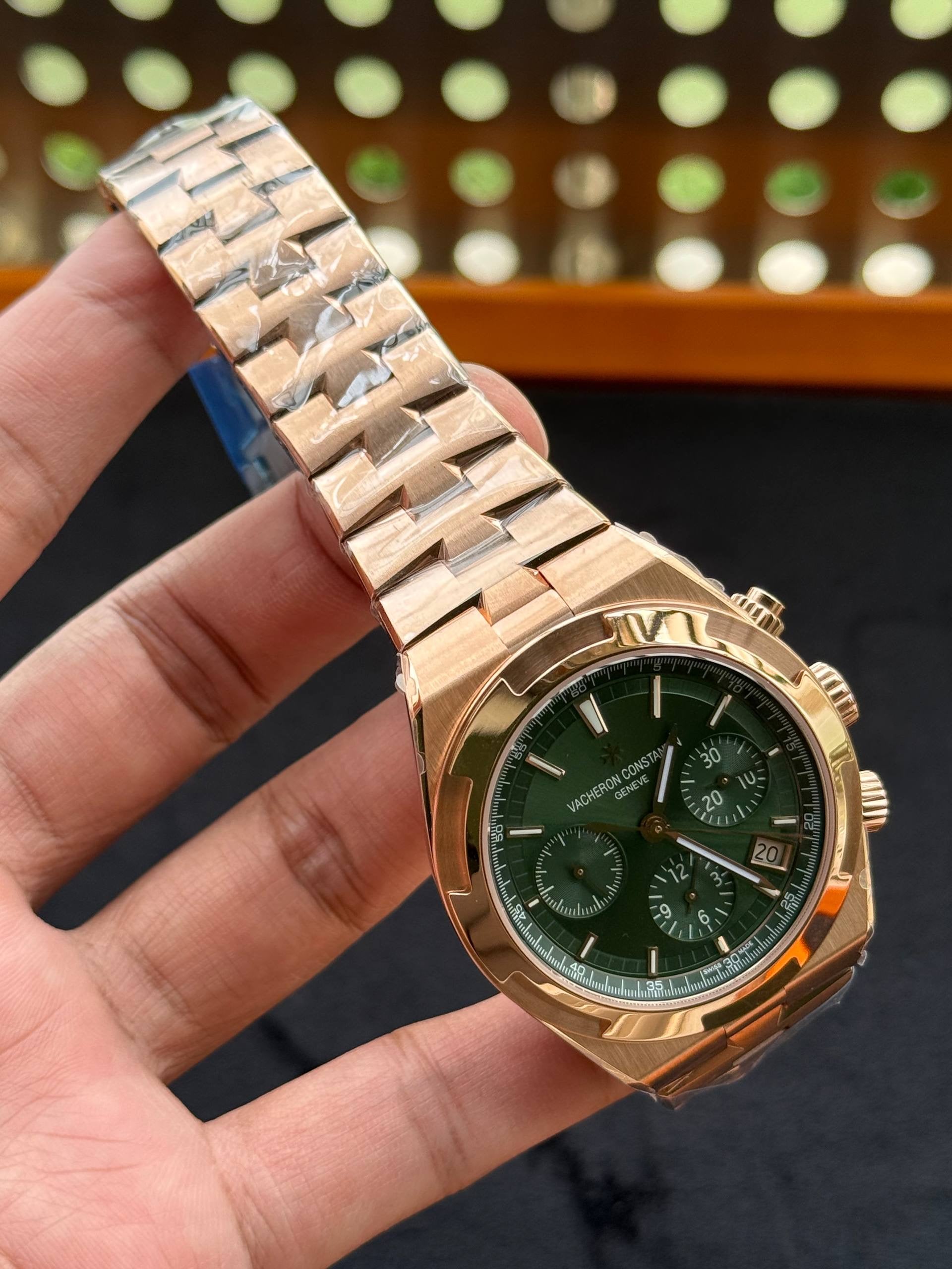 Vacheron Overseas Chronograph RoseGold ZF Factory Latest Version Swiss Superclone