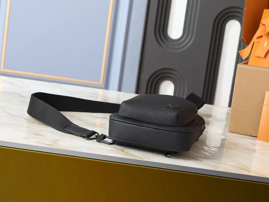 Louis Vuitton Mens Bag