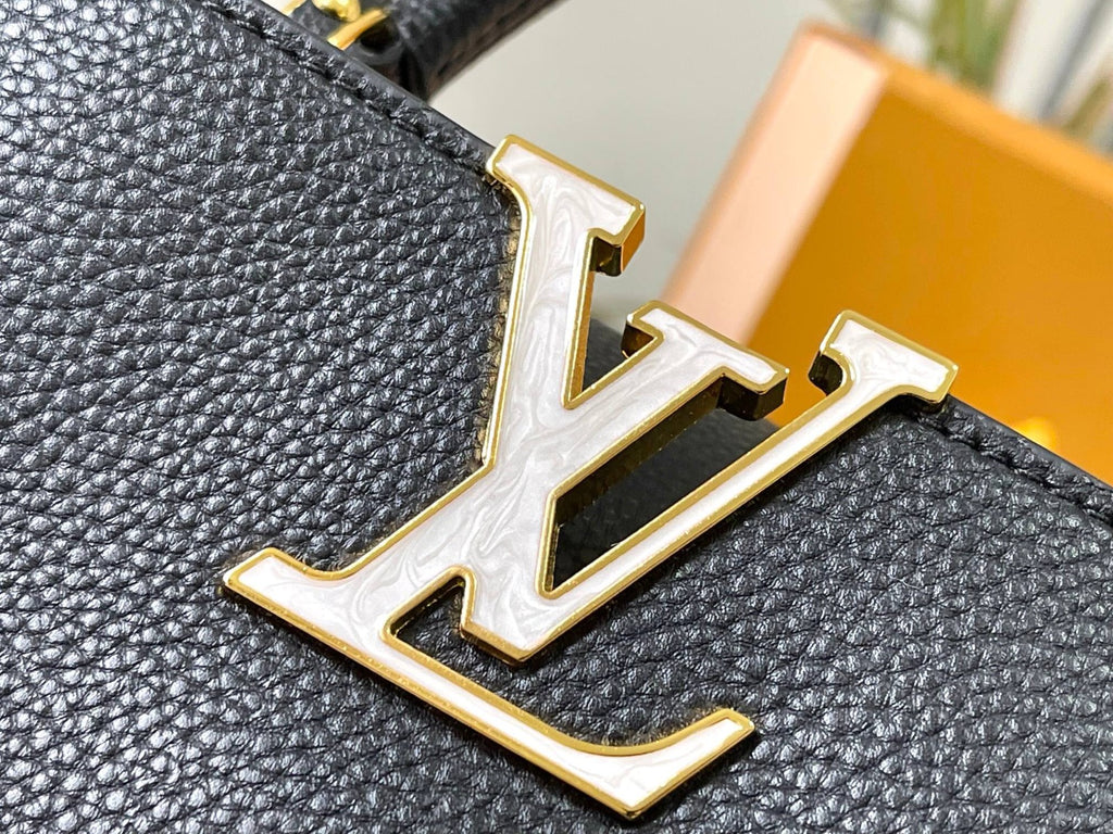 Louis Vuitton Bag Capucines BB Harmony